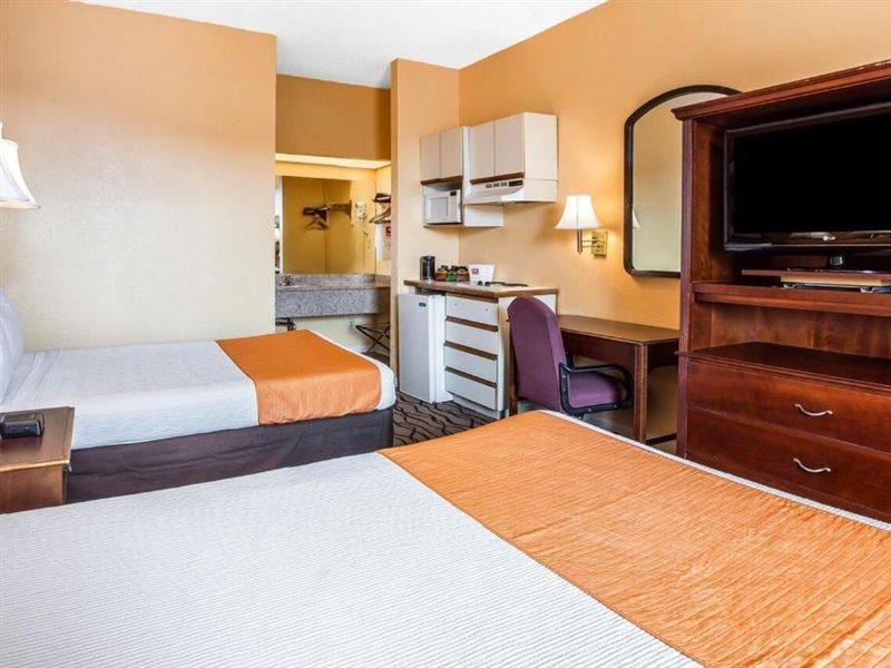 Zainee Inc Budgetel Inn And Suites ออกัสตา ภายนอก รูปภาพ