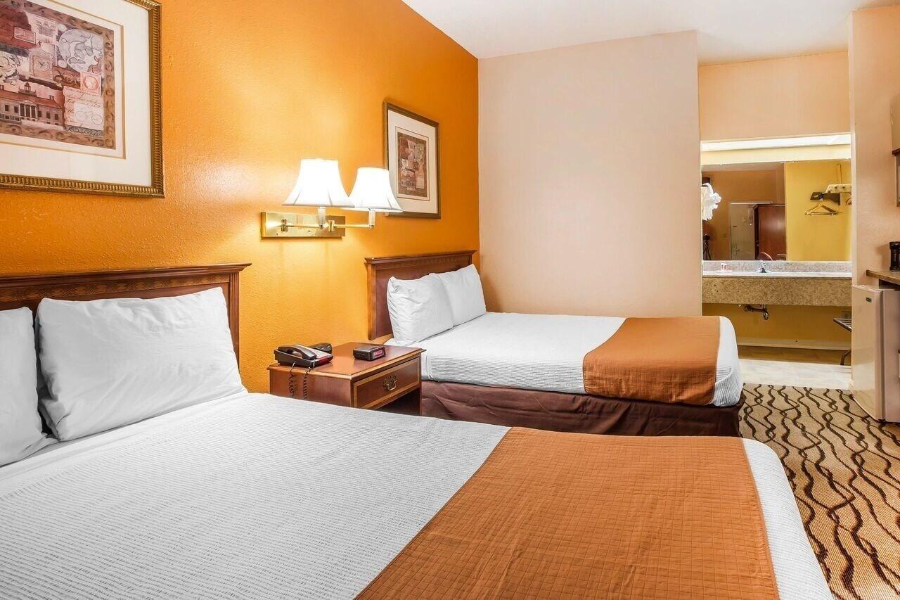 Zainee Inc Budgetel Inn And Suites ออกัสตา ภายนอก รูปภาพ