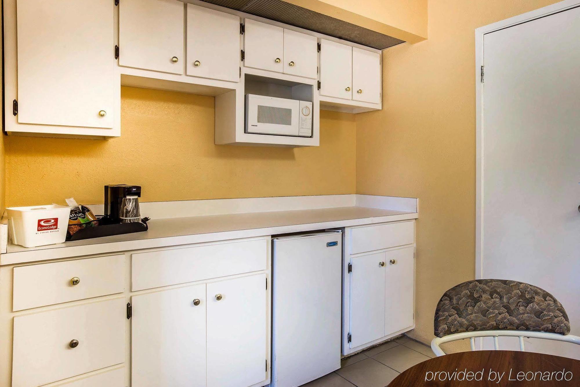Zainee Inc Budgetel Inn And Suites ออกัสตา ภายนอก รูปภาพ